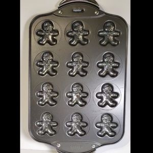 -8- Non-pro Gingerbread Cookie Pan Christmas Cookie Pan